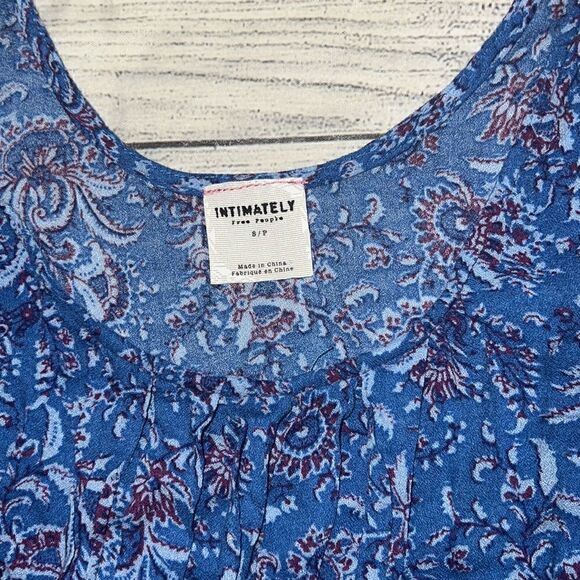 Intimately Free People Blue Flowy Ruffle Tiered Sleeveless Paisley Floral Top S - Picture 5 of 8